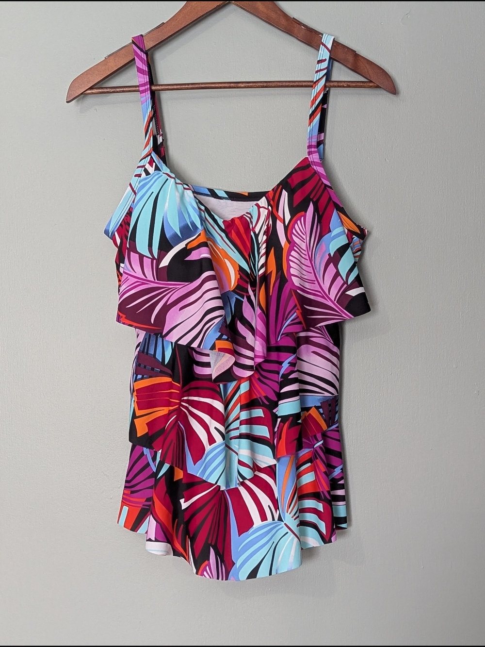 Simon Chang Women's Patterned Tiered Tankini Swim Top